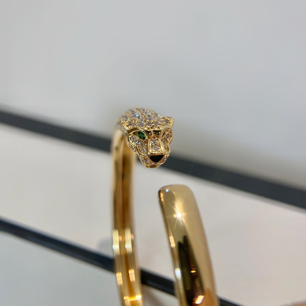 CARTIER PANTHERE GOLD DIAMOND OPEN BRACELET